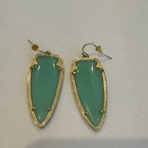 Kendra Scott Drop Earrings in light Green